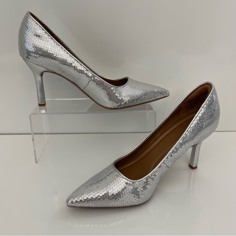 NORDSTROM Paige Pointed Toe Sequin Pump In Silver NEW - Picture 4 of 13